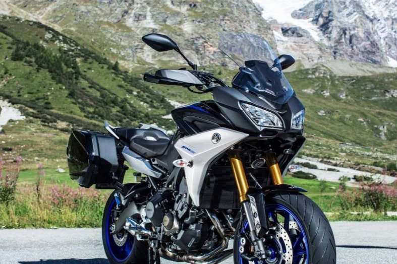 motorcycle rental UK, guided motorcycle tours